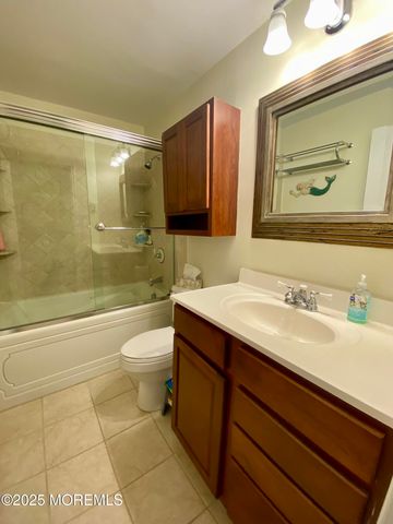 260 Ocean Avenue 18A, Sea Bright, NJ 07760