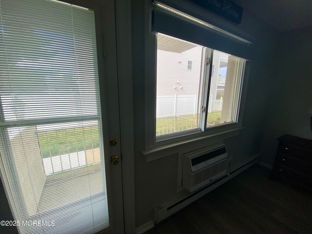 260 Ocean Avenue 18A, Sea Bright, NJ 07760