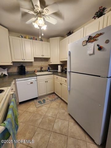 260 Ocean Avenue 18A, Sea Bright, NJ 07760