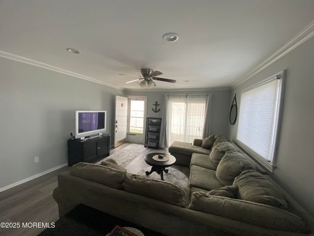260 Ocean Avenue 18A, Sea Bright, NJ 07760