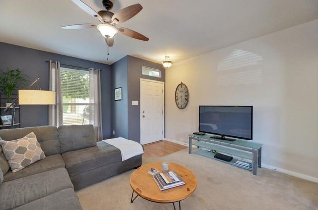 5800 Needle Nook CT 48, Austin, TX 78744