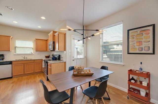 5800 Needle Nook CT 48, Austin, TX 78744