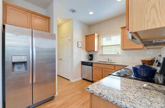 5800 Needle Nook CT 48, Austin, TX 78744