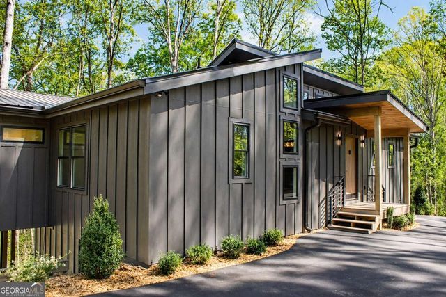 26 Grace Drive, Blue Ridge, GA 30513
