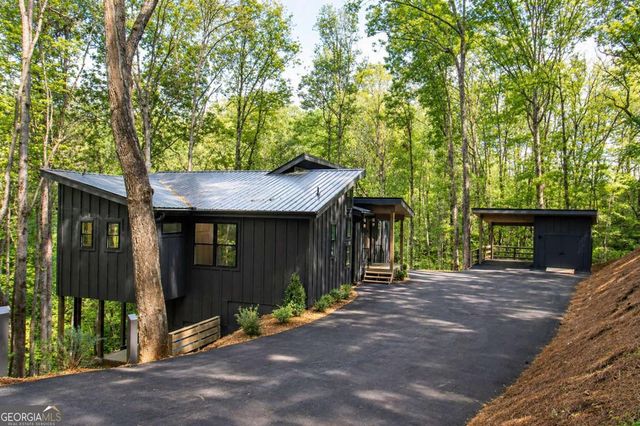 26 Grace Drive, Blue Ridge, GA 30513