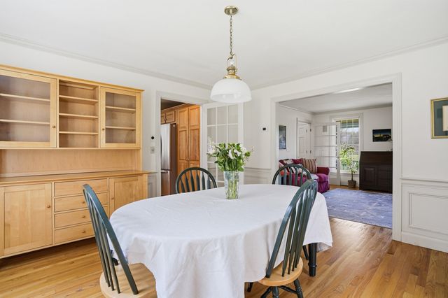 28 Wright Acres Road, Bedford, NH 03110