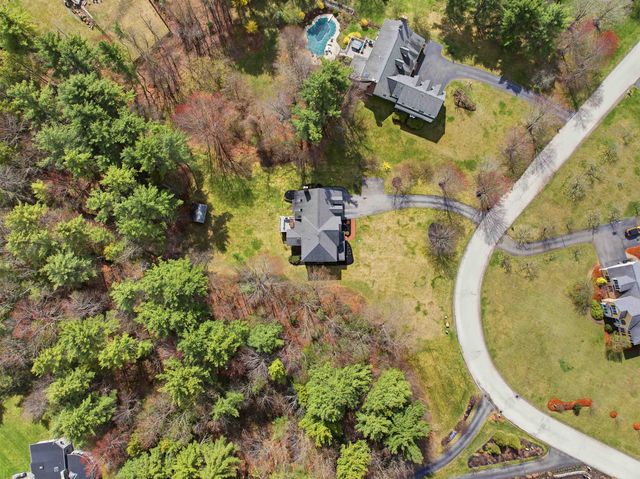 28 Wright Acres Road, Bedford, NH 03110