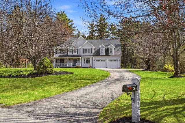 28 Wright Acres Road, Bedford, NH 03110