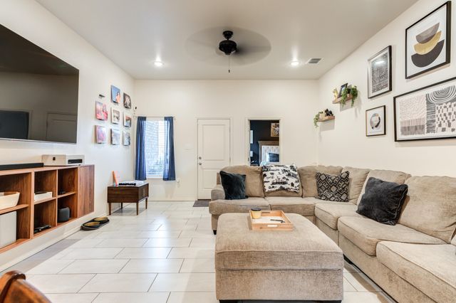 1822 Corpus Avenue, Wolfforth, TX 79382