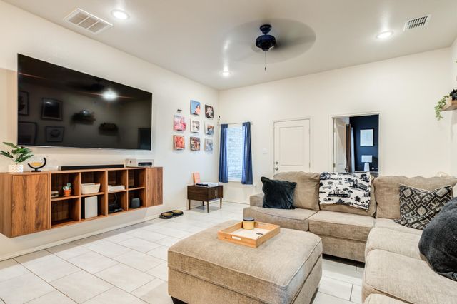 1822 Corpus Avenue, Wolfforth, TX 79382