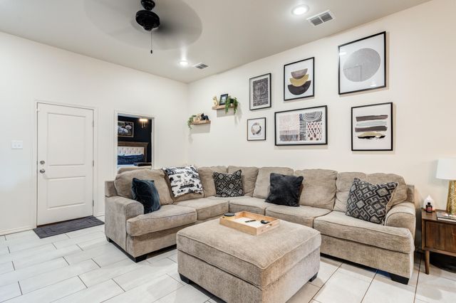 1822 Corpus Avenue, Wolfforth, TX 79382