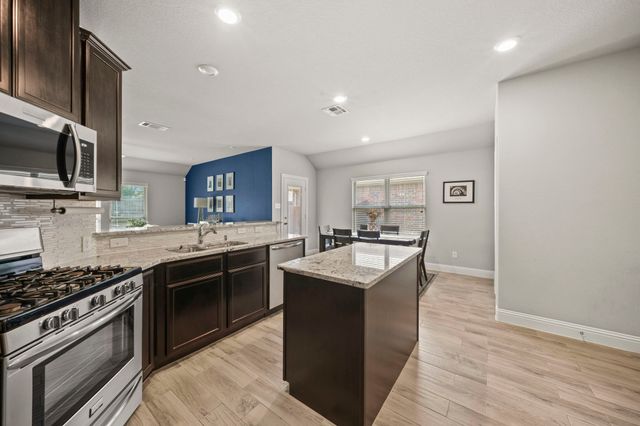 3905 Blessington Drive, Frisco, TX 75036