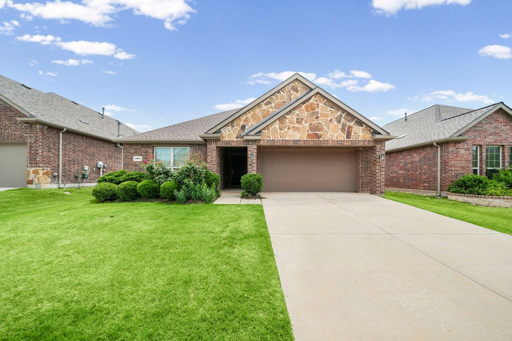 3905 Blessington Drive, Frisco, TX 75036