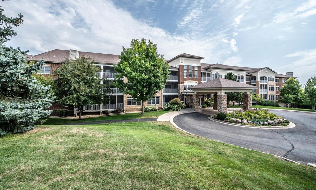 500 Greenhaven Drive 205, Burnsville, MN 55306 — photo 3