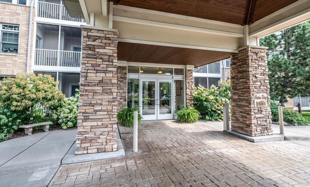 500 Greenhaven Drive 205, Burnsville, MN 55306 — photo 4