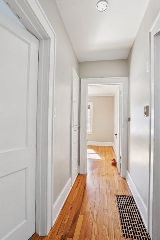 2833 School Street, Des Moines, IA 50311