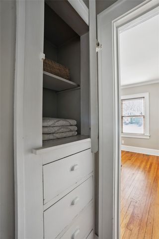 2833 School Street, Des Moines, IA 50311