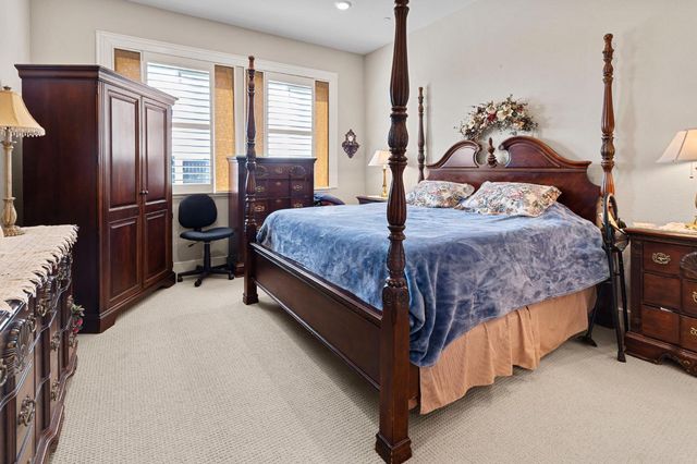 4730 Holliday Ln, El Dorado Hills, CA 95762