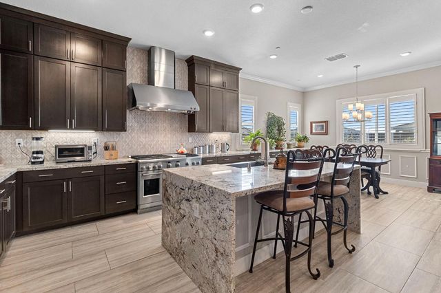 4730 Holliday Ln, El Dorado Hills, CA 95762