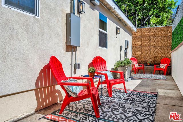 2319 Teviot Street, Los Angeles, CA 90039