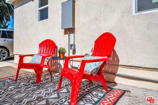 2319 Teviot Street, Los Angeles, CA 90039