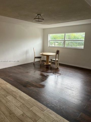 1958 Monroe Street 208, Hollywood, FL 33020