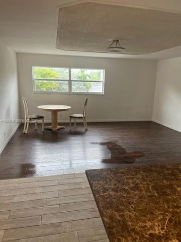 1958 Monroe Street 208, Hollywood, FL 33020