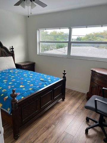 1958 Monroe Street 208, Hollywood, FL 33020