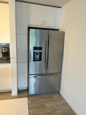1958 Monroe Street 208, Hollywood, FL 33020