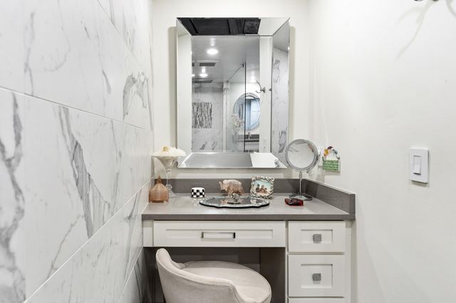 1751 Scenic Highway 98 501, Destin, FL 32541