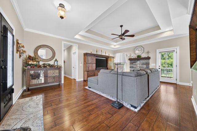 130 Tison Ln, Cottontown, TN 37048