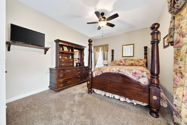 130 Tison Ln, Cottontown, TN 37048