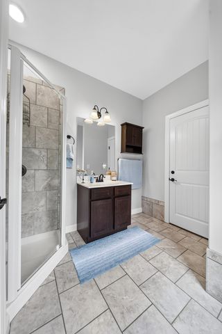 130 Tison Ln, Cottontown, TN 37048