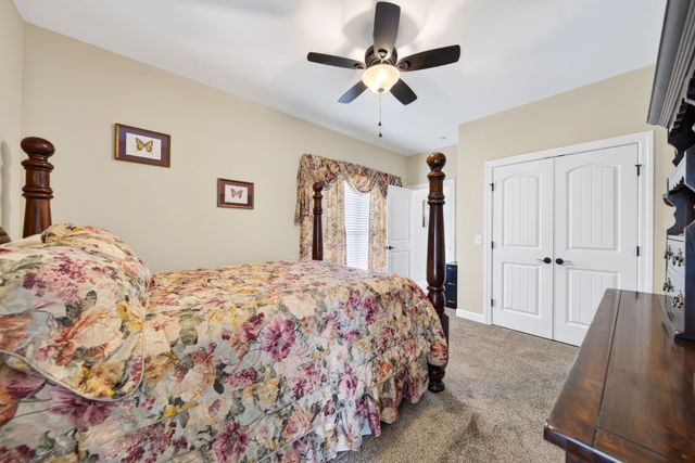130 Tison Ln, Cottontown, TN 37048