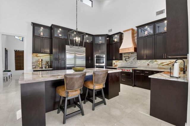 10236 La Reina Road, Delray Beach, FL 33446