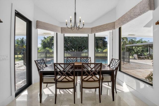 10236 La Reina Road, Delray Beach, FL 33446