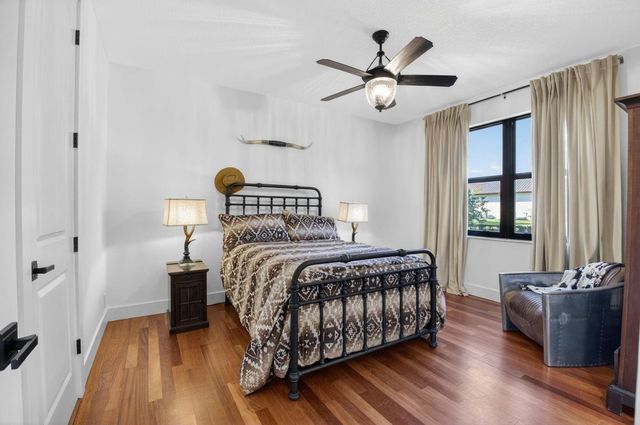 10236 La Reina Road, Delray Beach, FL 33446