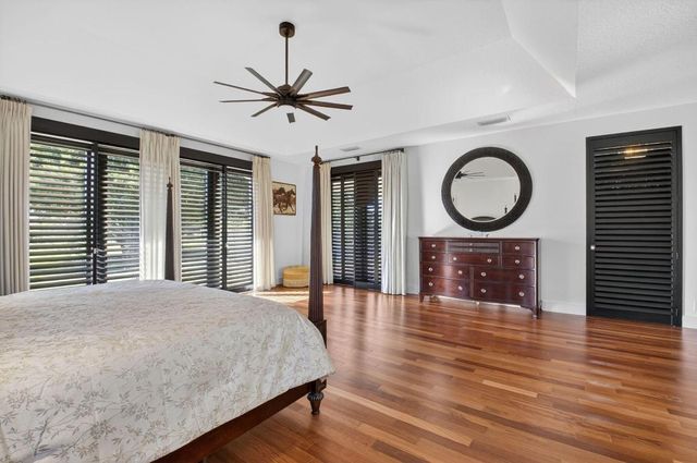 10236 La Reina Road, Delray Beach, FL 33446