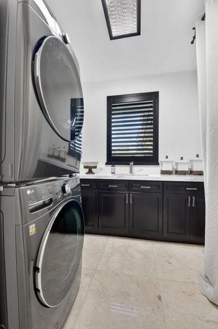 10236 La Reina Road, Delray Beach, FL 33446