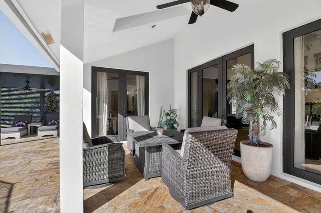 10236 La Reina Road, Delray Beach, FL 33446