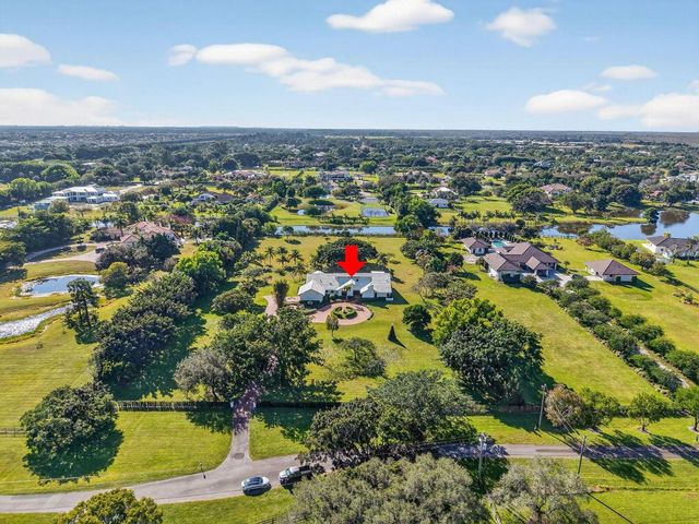 10236 La Reina Road, Delray Beach, FL 33446
