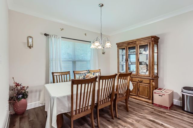 418 Pebble Drive, Dayton, TX 77535