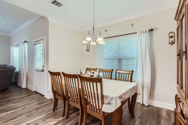 418 Pebble Drive, Dayton, TX 77535