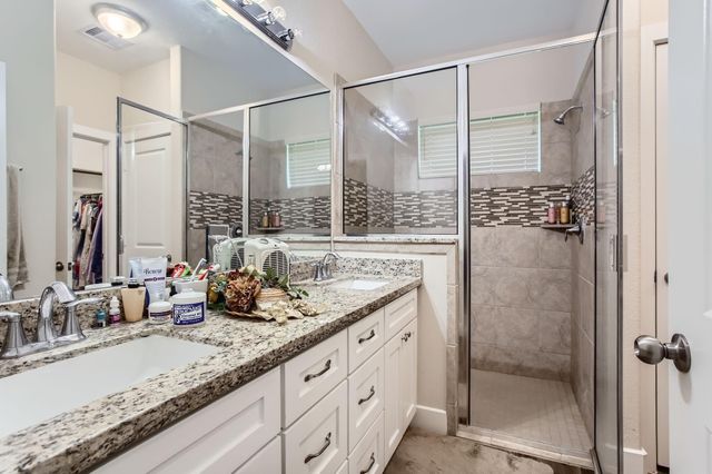 418 Pebble Drive, Dayton, TX 77535