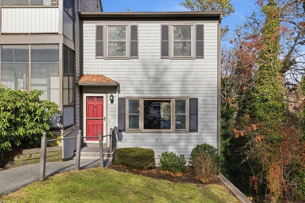 14 Harold Street 6F, Harwich Port, MA 02646