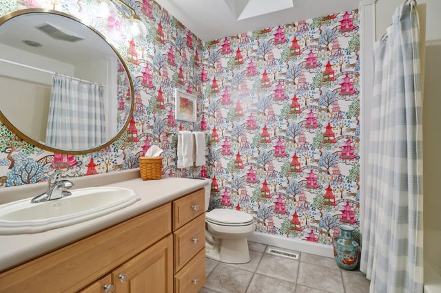 138 Rutgers Cir, Crossville, TN 38558