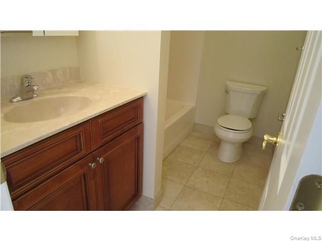 317 Tondo Circle, Harriman, NY 10926