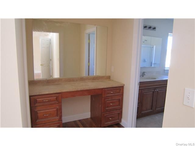 317 Tondo Circle, Harriman, NY 10926