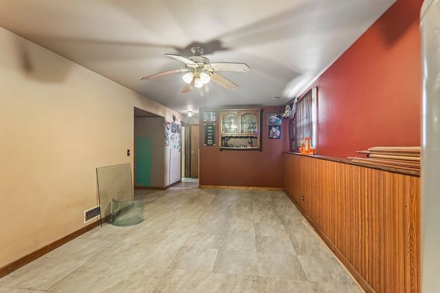 801 Sheridan Drive, Wauconda, IL 60084