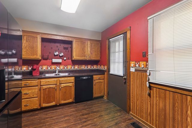 801 Sheridan Drive, Wauconda, IL 60084